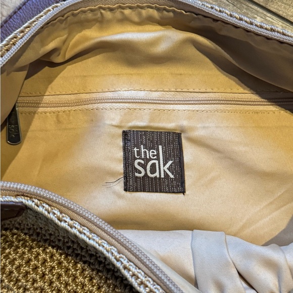 The Sak Tan and Brown Woven Shoulder Bag - Picture 4 of 6